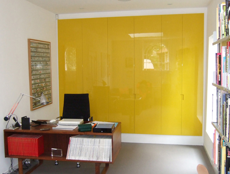 High gloss units Mark Dayman Designs